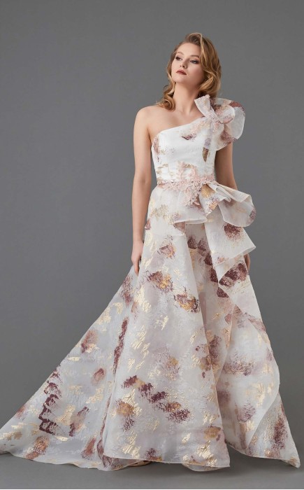 In Couture 4759 Dress