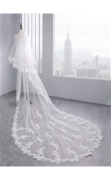 Two-tier Lace Applique Edge Chapel Bridal Veils With Lace