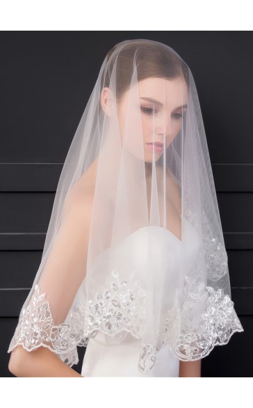 One-tier Lace Applique Edge Elbow Bridal Veils With Sequin/Lace