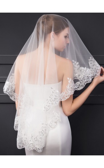 One-tier Lace Applique Edge Elbow Bridal Veils With Sequin/Lace