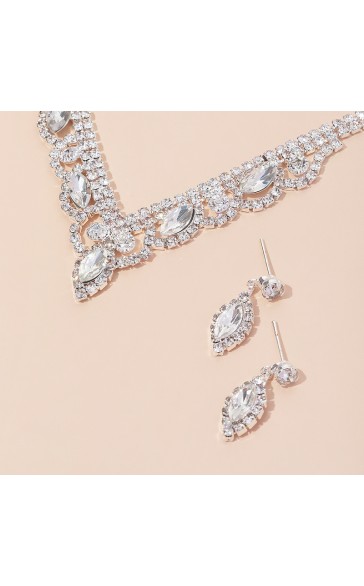 Ladies' Classic Alloy With Irregular Rhinestone Jewelry Sets