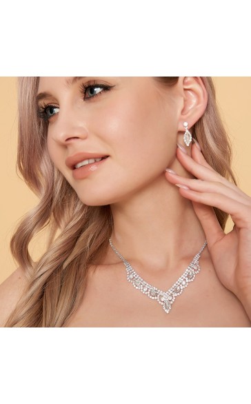 Ladies' Classic Alloy With Irregular Rhinestone Jewelry Sets