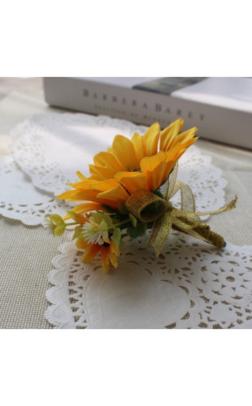 Free-Form Silk Flower Boutonniere (Sold in a single piece) -