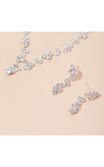 Ladies' Elegant Alloy With Irregular Rhinestone Jewelry Sets