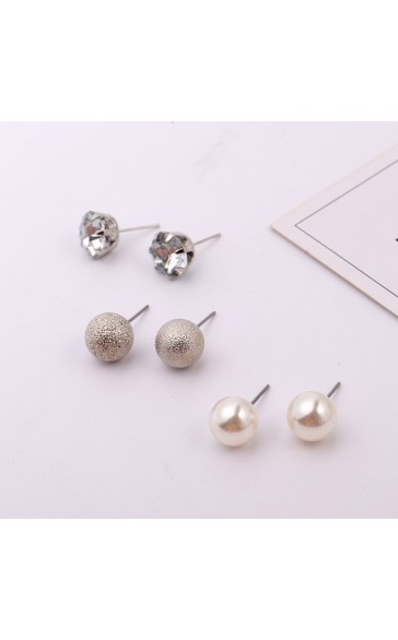 Ladies' Elegant Alloy With Irregular Cubic Zirconia Earrings