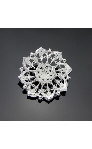 Ladies' Fancy Alloy With Irregular Rhinestone Brooch