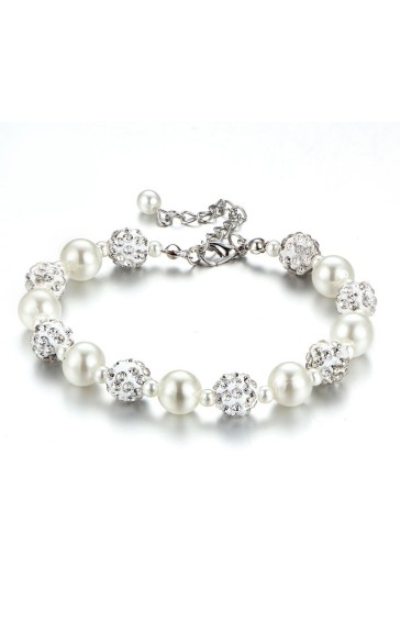 Ladies' Stylish Alloy With Round Pearl Bracelets