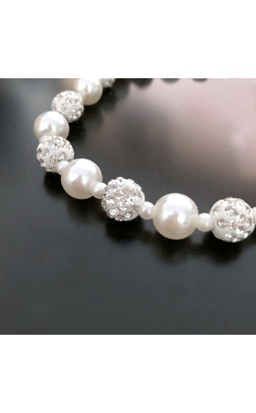 Ladies' Stylish Alloy With Round Pearl Bracelets