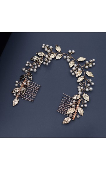 Combs & Barrettes/Headpiece Beautiful With Venetian Pearl (Sold in single piece)