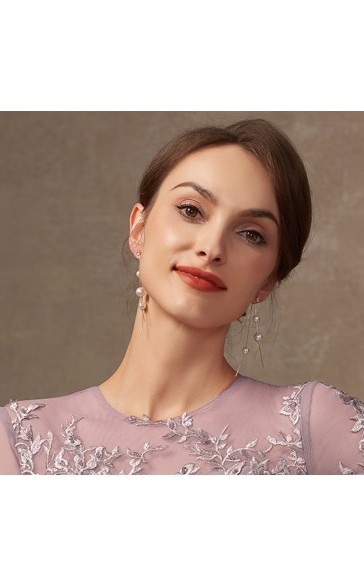 Ladies' Elegant Alloy With Irregular Pearl Earrings