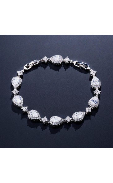 Beautiful Alloy With Irregular Rhinestone Bracelets