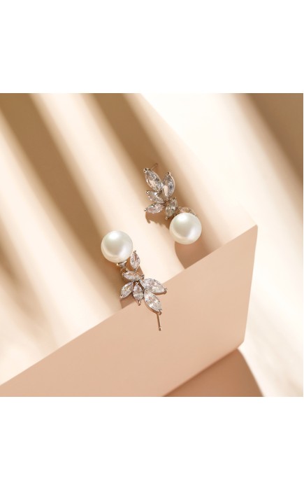 Elegant Alloy With Irregular Cubic Zirconia Earrings