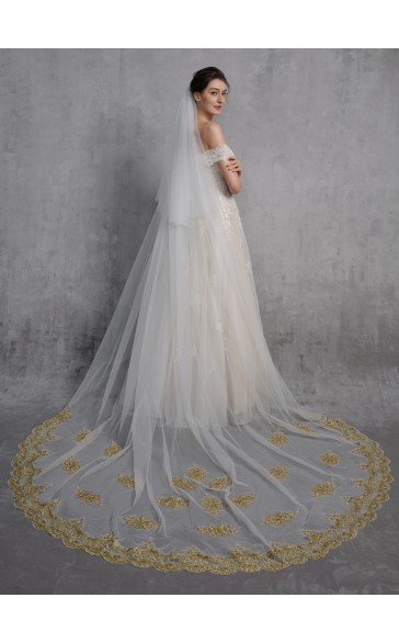 Two-tier Lace Applique Edge Cathedral Bridal Veils With Lace