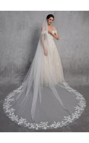 One-tier Cut Edge Cathedral Bridal Veils With Lace