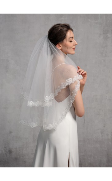 Two-tier Lace Applique Edge Elbow Bridal Veils With Lace