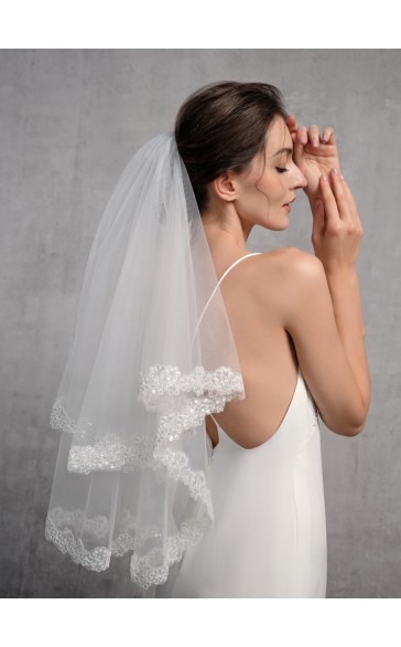 Two-tier Lace Applique Edge Elbow Bridal Veils With Lace