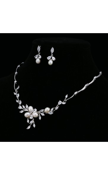 Ladies' Beautiful Alloy Jewelry Sets