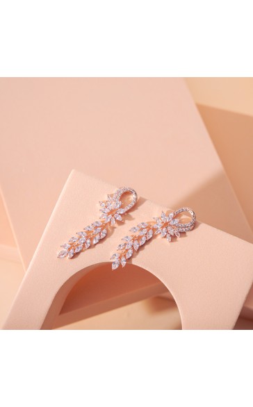 Ladies' Fashionable Alloy With Irregular Cubic Zirconia Earrings