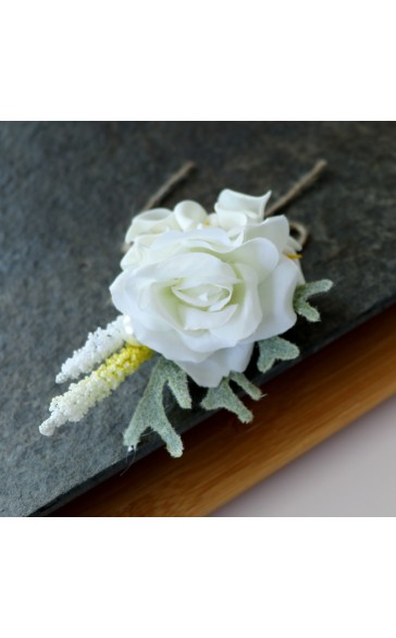 Elegant Free-Form Silk Flower Boutonniere - Boutonniere