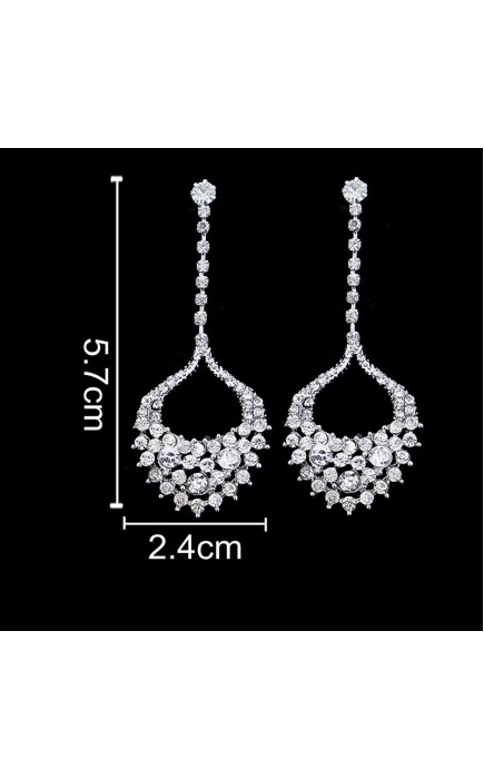 Ladies' Elegant/Classic/Simple Alloy With Irregular Cubic Zirconia Earrings