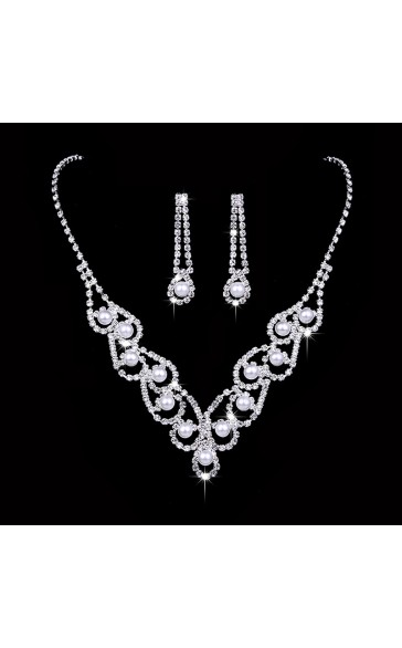 Ladies' Gorgeous/Exquisite/Fancy Alloy With Irregular Rhinestone Jewelry Sets