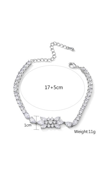 Ladies'/Couples' Elegant/Beautiful/Fashionable/Classic/Simple Alloy With Irregular Cubic Zirconia Bracelets