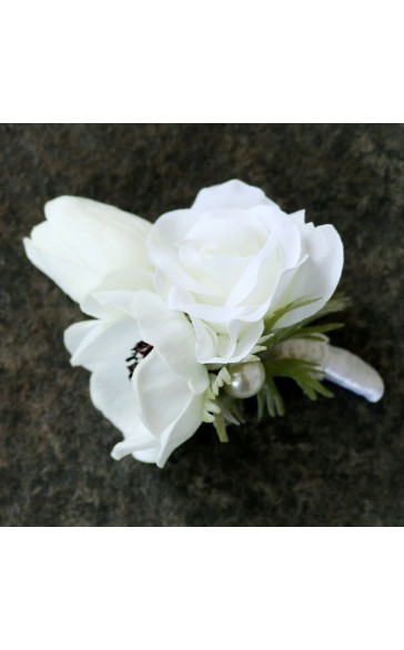 Elegant/Fascinating/Dreamlike Free-Form Silk Flower Boutonniere -