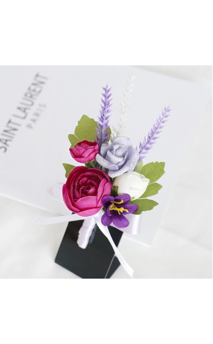 Elegant/Fascinating/Dreamlike Free-Form Silk Flower Boutonniere -