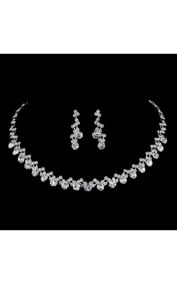 Ladies' Elegant/Beautiful/Classic/Pretty/Attractive Alloy With Round Rhinestone Jewelry Sets