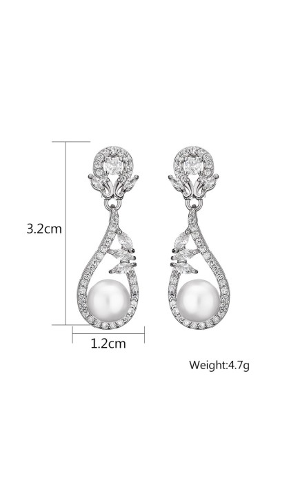 Ladies' Elegant/Beautiful/Classic/Pretty/Attractive Alloy With Oval Rhinestone Earrings