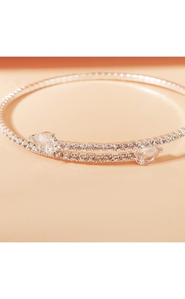 Elegant/Beautiful/Attractive Alloy With Round Rhinestone Bracelets/Fashion jewelry