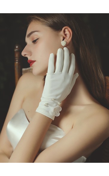 Gloves With Beading