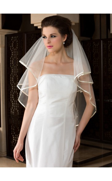 One-tier Satin Edge Waltz Bridal Veils With Ribbon/Faux Pearl