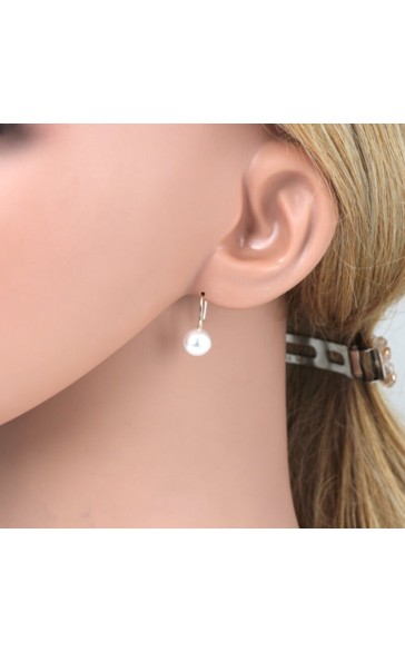 Ladies' Charming Alloy/Pearl&Imitation pearl With Round Pearl Earrings