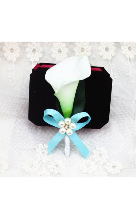 Delicate Free-Form Foam Boutonniere -